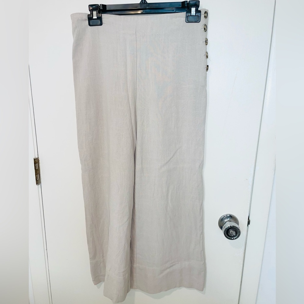 GLG ladies linen beige loose fit pants wide leg sz M flowy gaucho button side